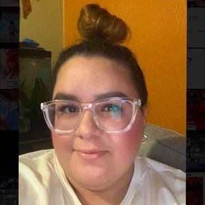 MEET YOUR POSHER- Grey